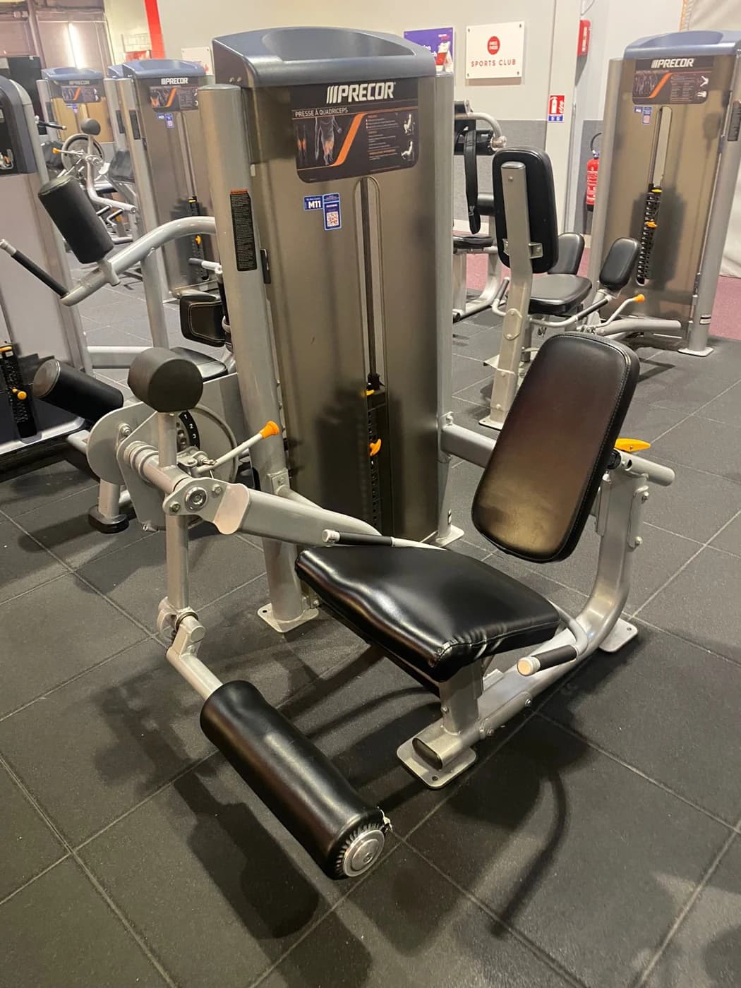 Extension des jambes Precor Vitality