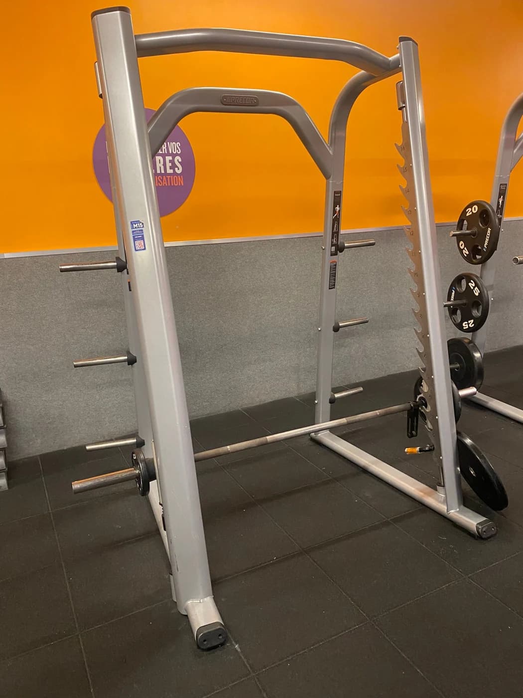 Machine à barre guidée Precor Discovery